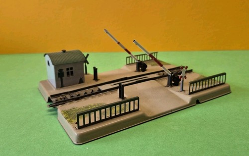 Märklin bahnübergang 7390 - bahnübergang,
